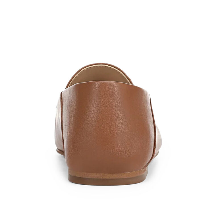 The Yelena Loafer image number null