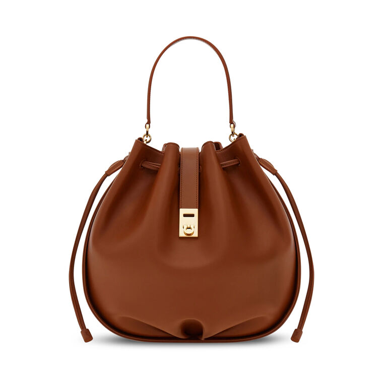 Hug Bucket Bag image number null