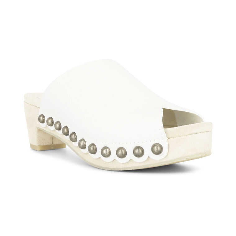 Nain Cervo Studded Clog image number null