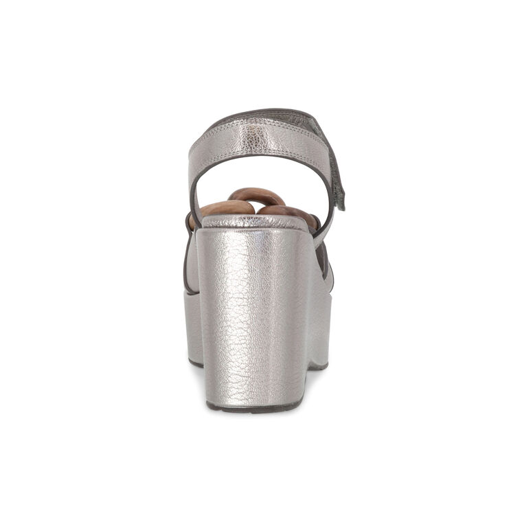 Delta Chain Platform Sandal image number null