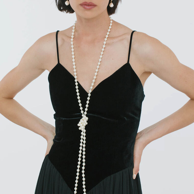 Margis Pearl Necklace image number null