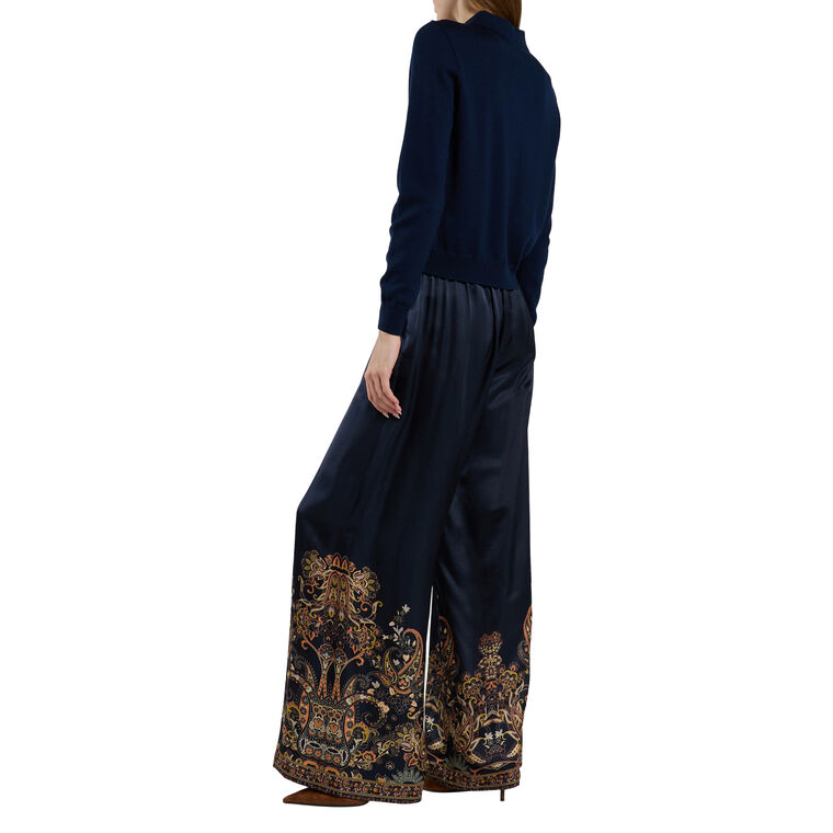 Marta Pant image number null
