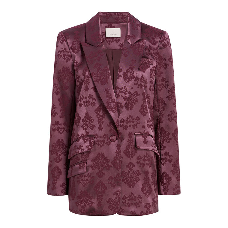 Faye Blazer image number null