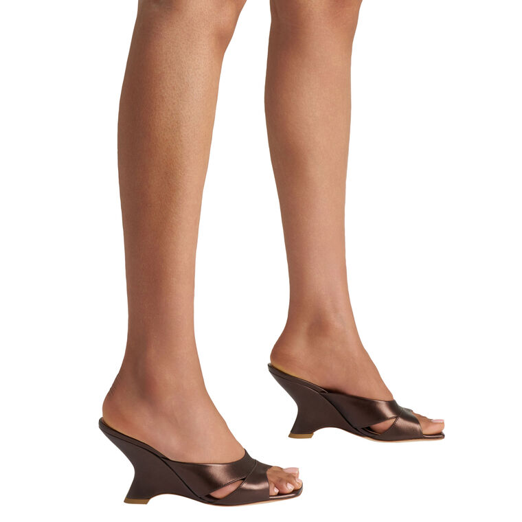 Lourdes 85mm Metallic Leather Wedge Sandals image number null