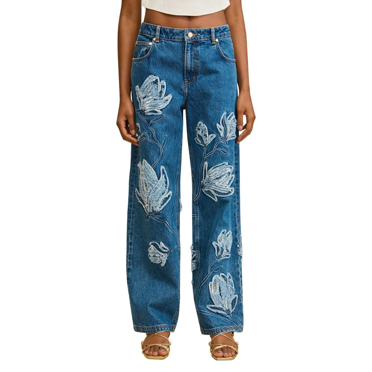 Flo Straight-Leg Low-Rise Embroidery Jean image number null