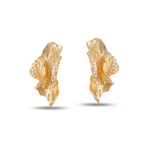 Textured Rose Studs