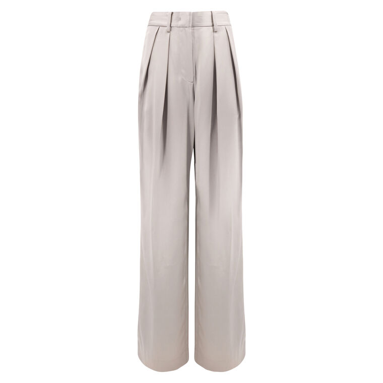 Luisa Pant image number null