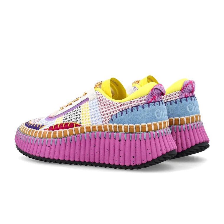Nama Sneaker image number null