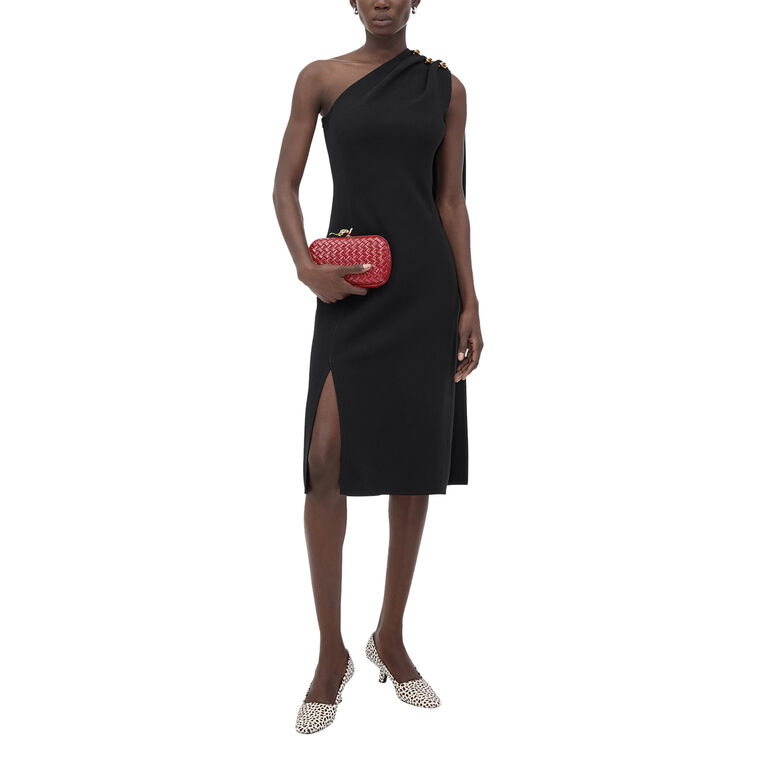 Knot Clutch image number null