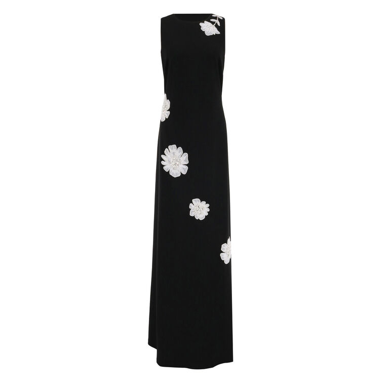 Sleeveless Crepe Gown With Applique Flowers image number null