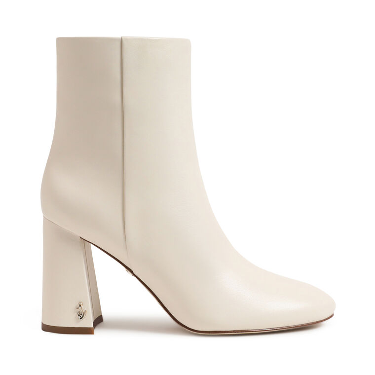 Daria Block Heel Bootie image number null