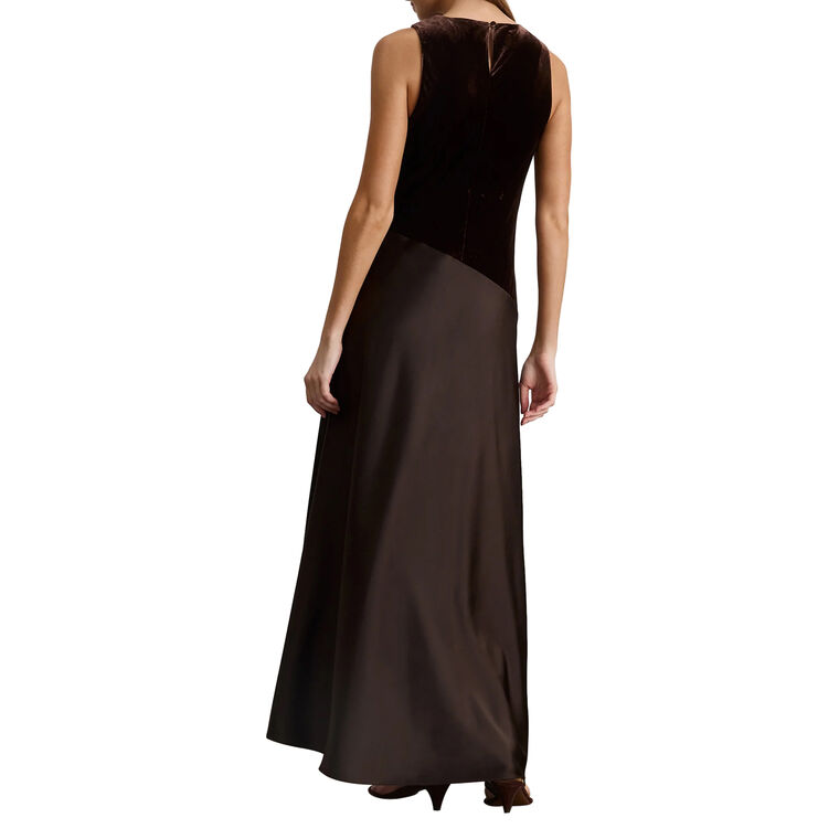 Vivian Gown image number null