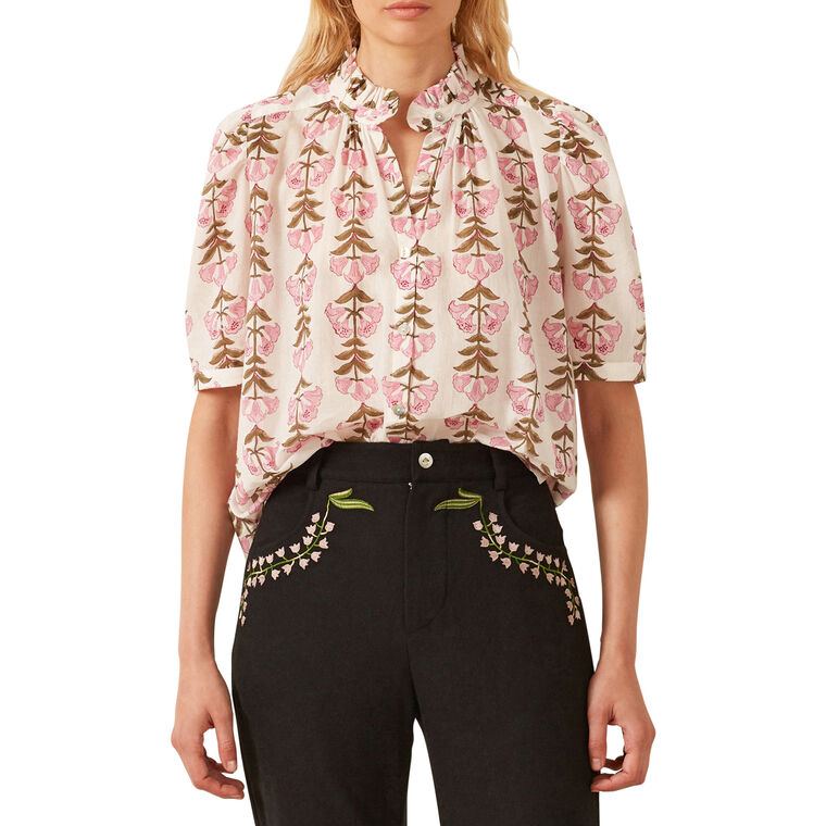 Winnie Trumpet Lily Shirt image number null
