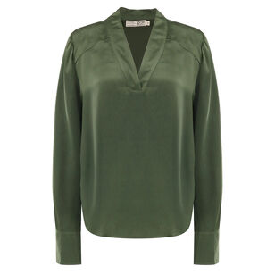 Go Streamlined Popover Blouse