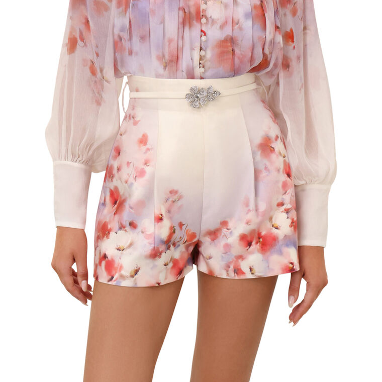 Crush Flat Front Short image number null