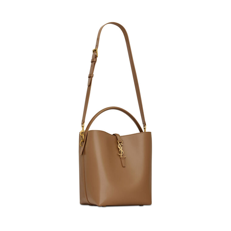 Le 37 Shiny Leather Bucket Bag image number null