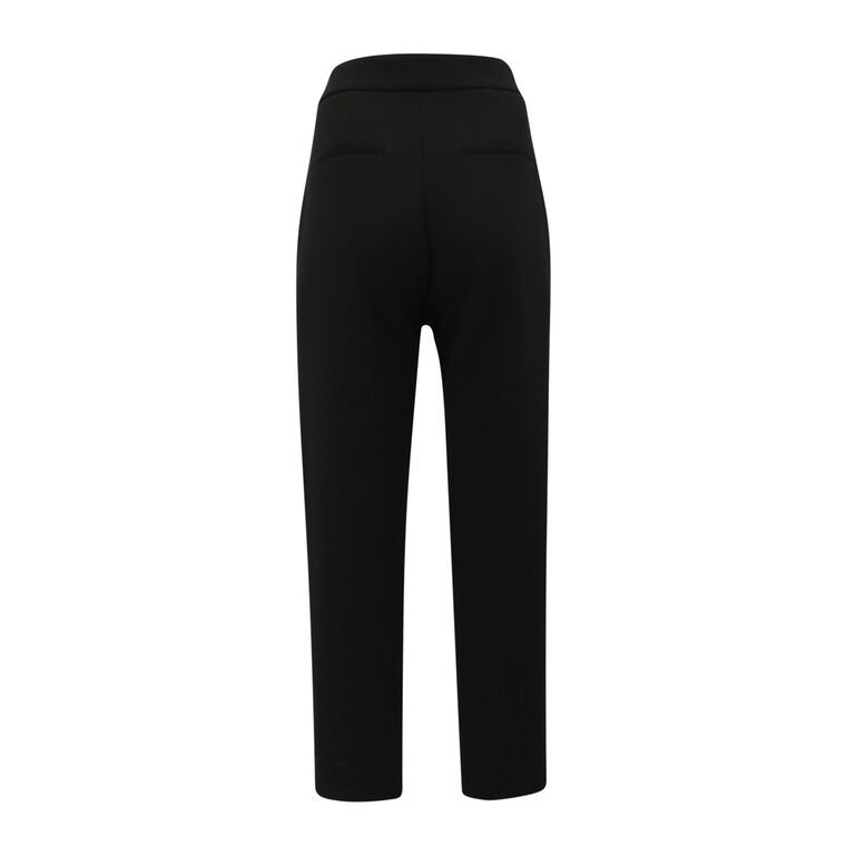 Renzo Pant image number null