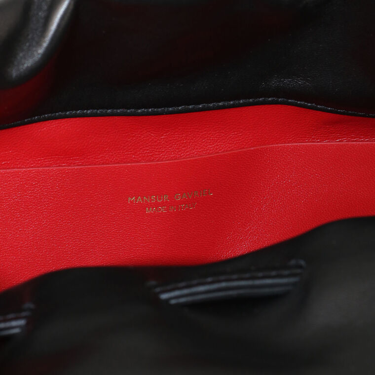 Bloom Crossbody Bag image number null