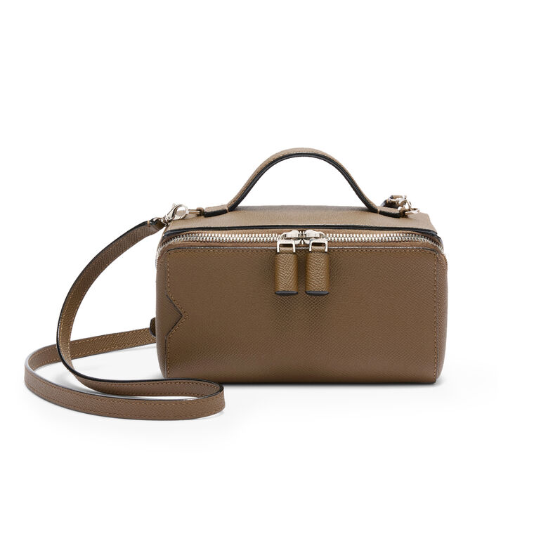Vline Small Beauty Case In Calf Leather image number null