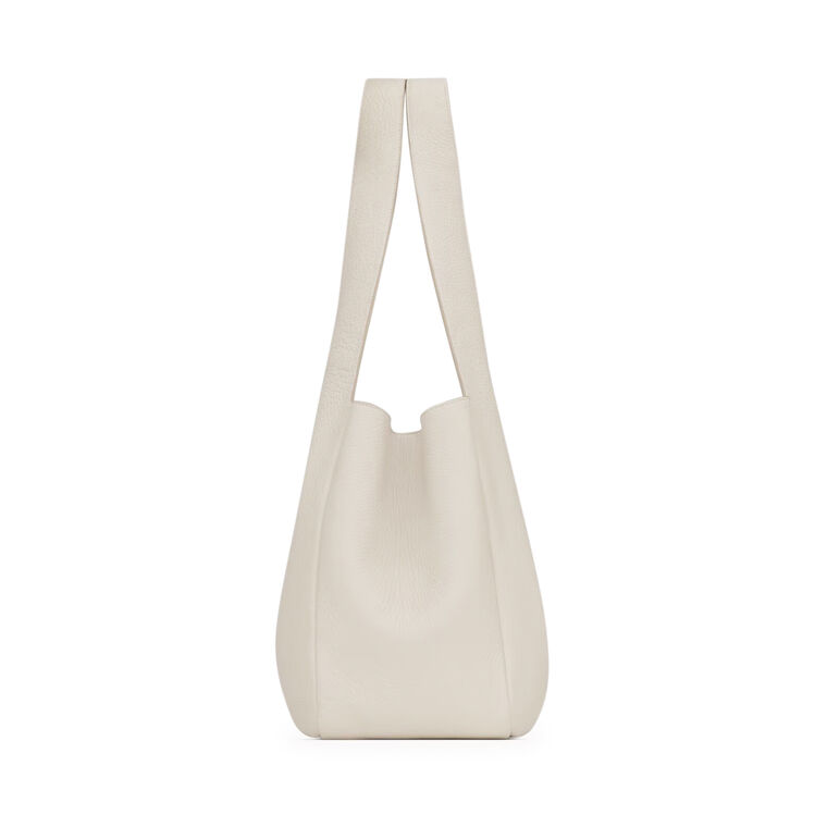 Le 5 a 7 Bea Shoulder Bag image number null