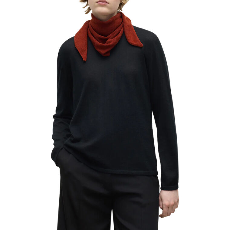 Cashmere Gauzy Triangle Neck Tie image number null