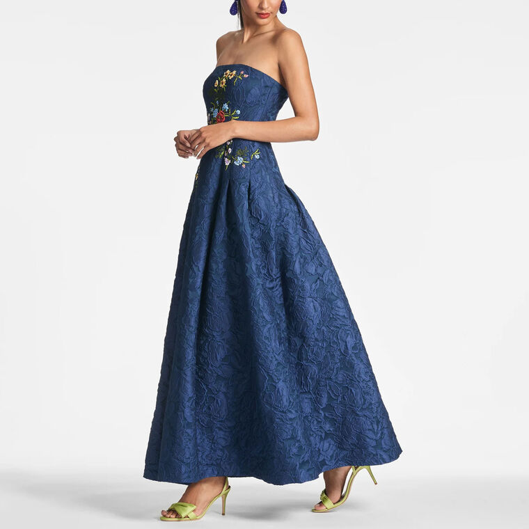 Belle Embroidered Bodice Gown image number null
