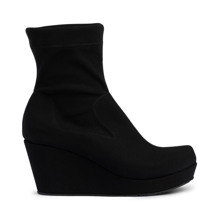 Aliana Stretch Boot image number null