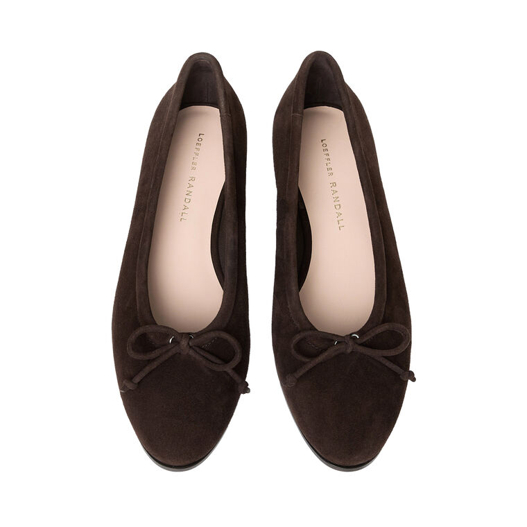 Noelle Flat image number null