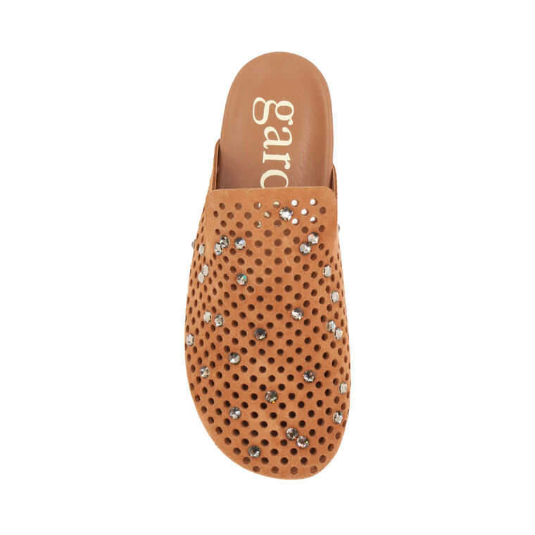 Braidy Flat image number null
