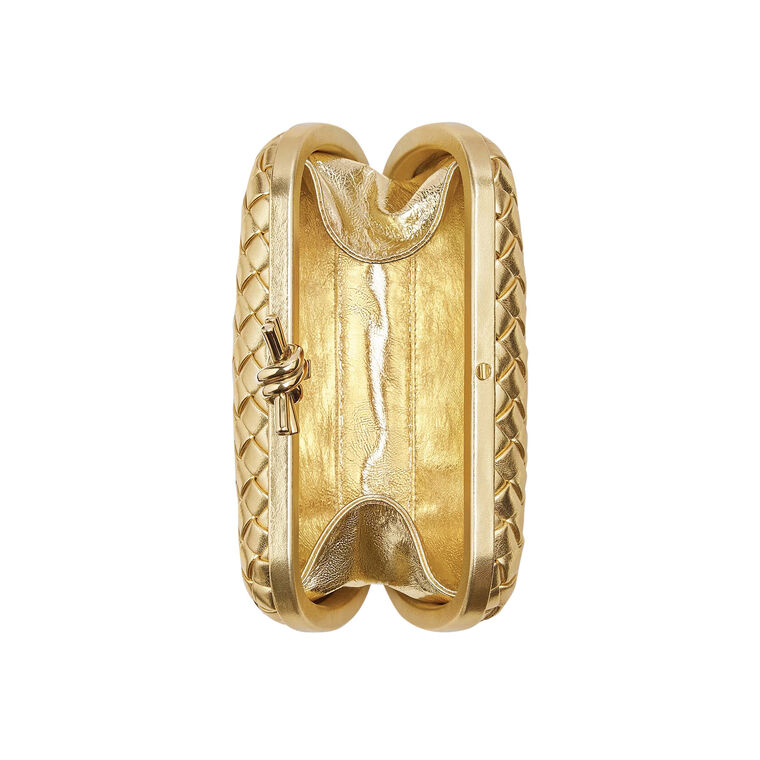 Knot Clutch image number null