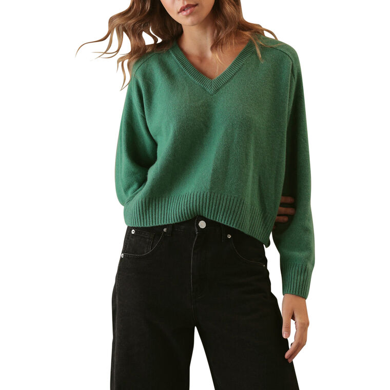 Crystal Cashmere Long Sleeve V-Neck Pullover Sweater image number null