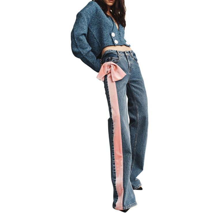 Bentley Boyfriend Jeans With Pink Velvet Bow image number null