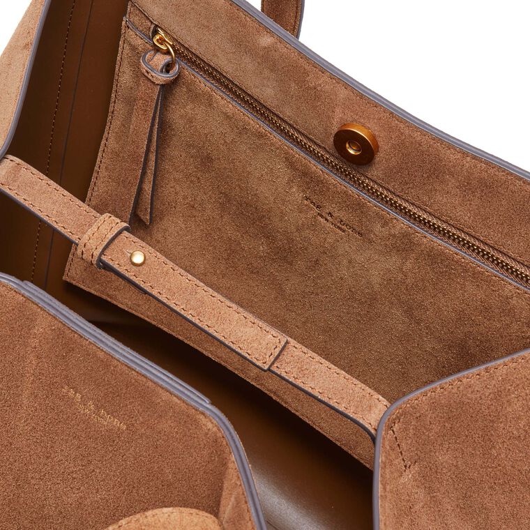 Parker Tote image number null