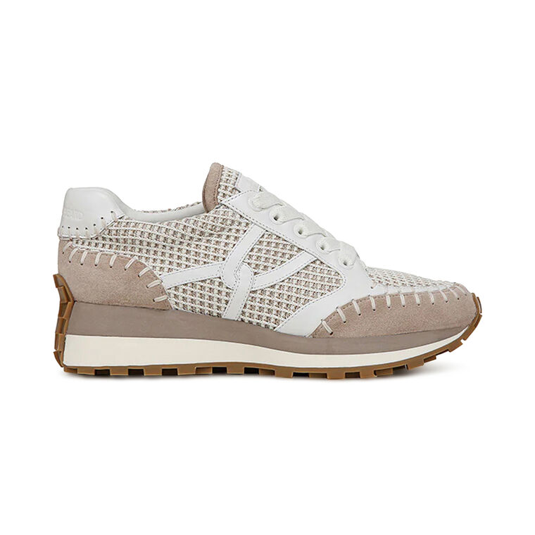 Valentina Sneaker image number null