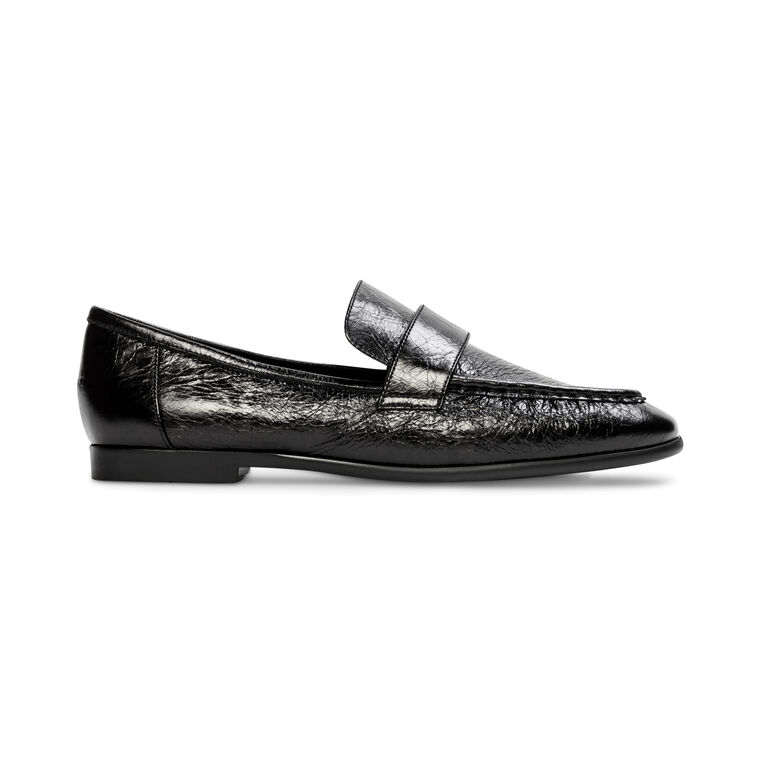 Arrow Crinkle Leather Loafer image number null