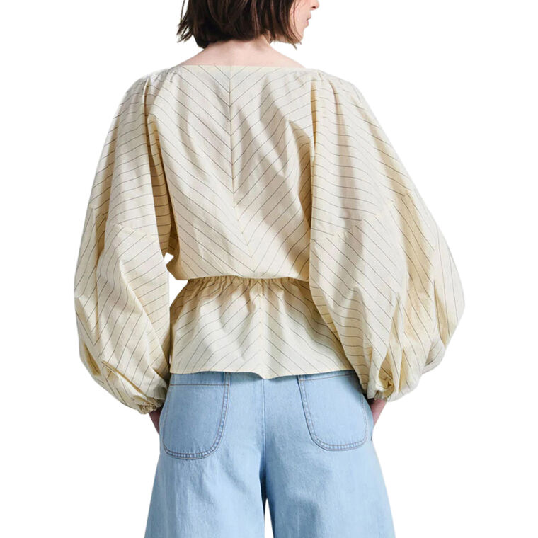 The Sonnet Top image number null