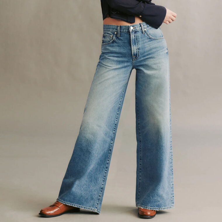 Tiny Dancer Wide-Leg Jean image number null