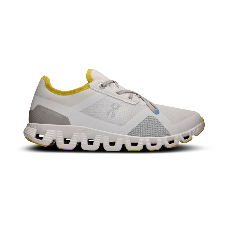 Cloud X 3 Sneaker image number null