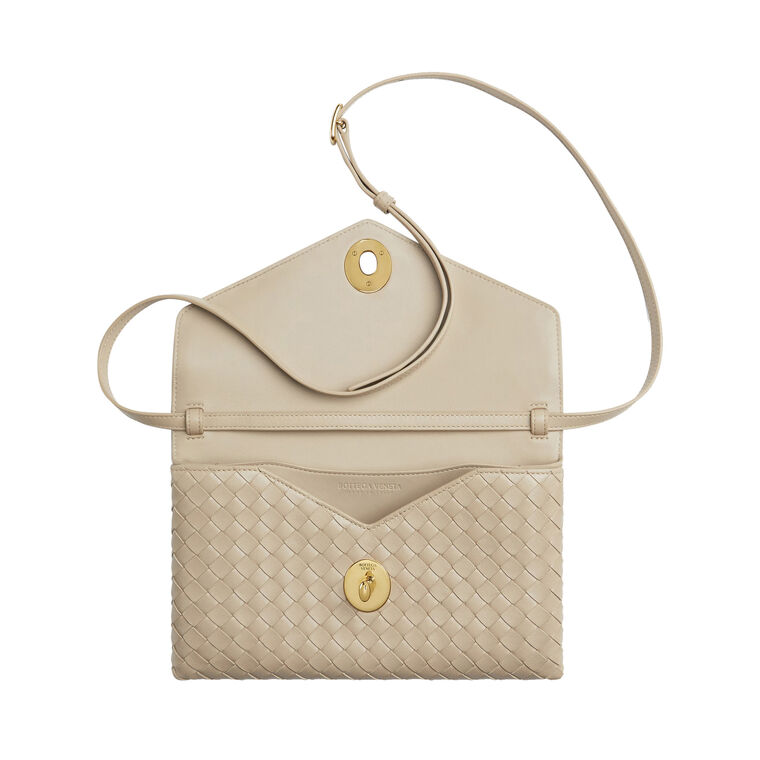 Knot Lock Crossbody Bag image number null