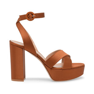Sabrina Platform Pump