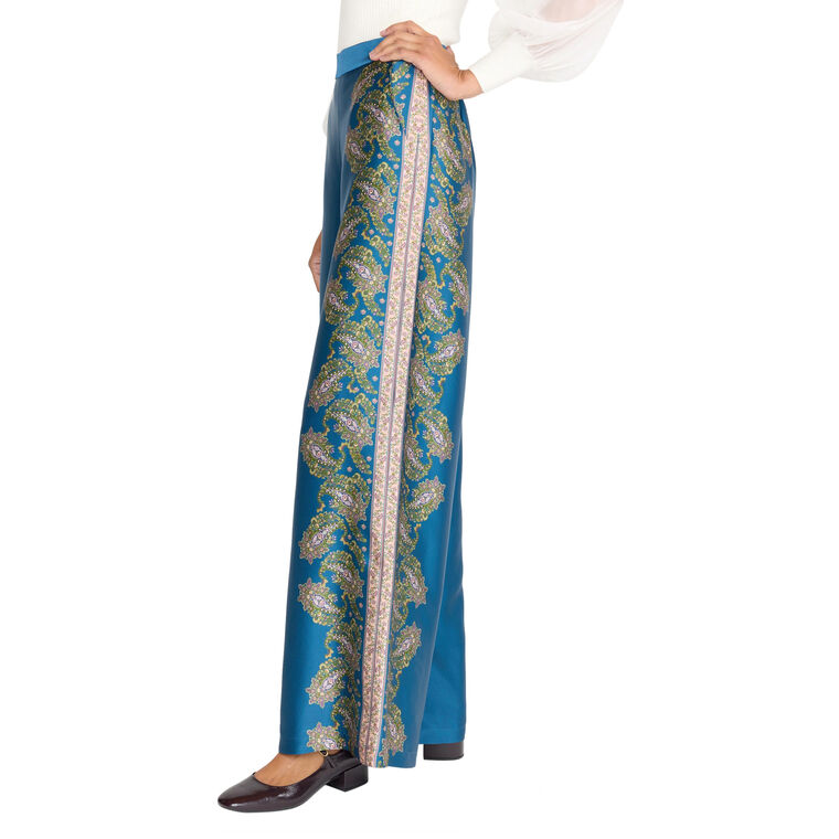 Marta Pant image number null