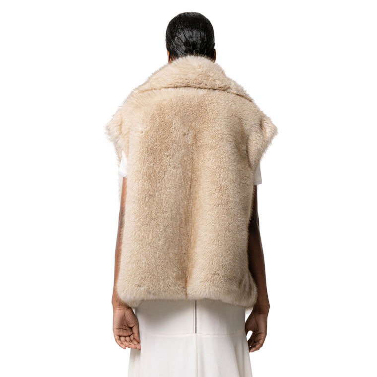 Mia Oversized Faur Fur Vest image number null