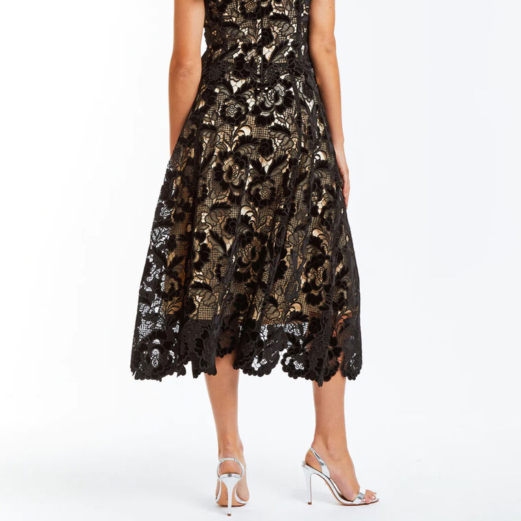 Torta Velvet Lazer Cut Lace Skirt image number null