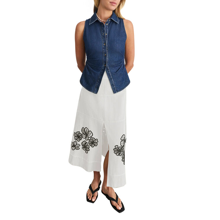 Hanelle Sleeveless Denim Button-Up Top image number null