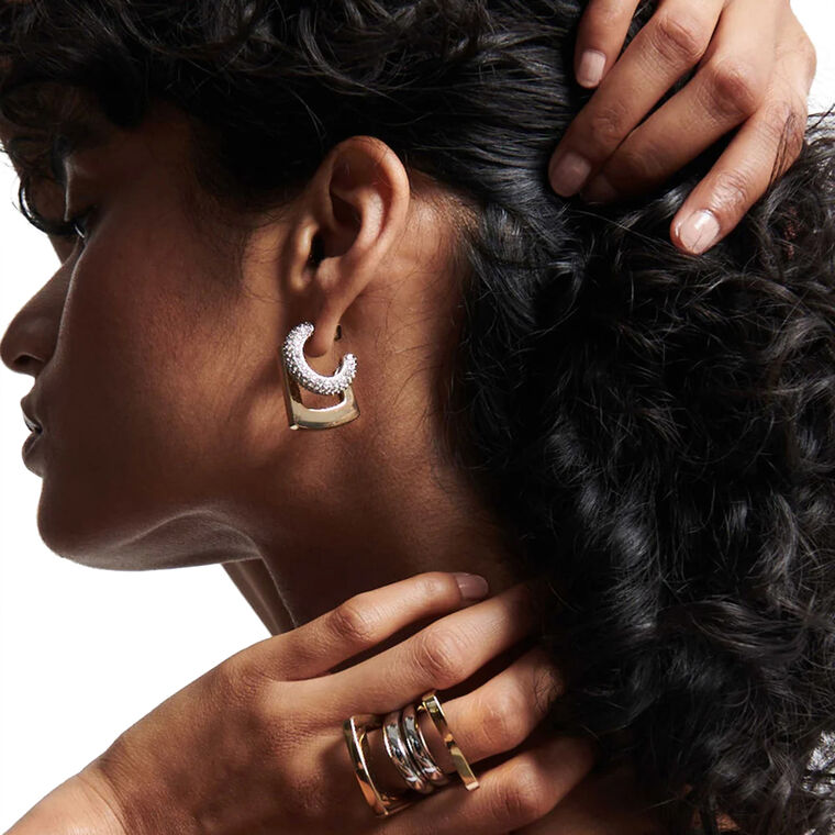 Tina Pave Earring image number null