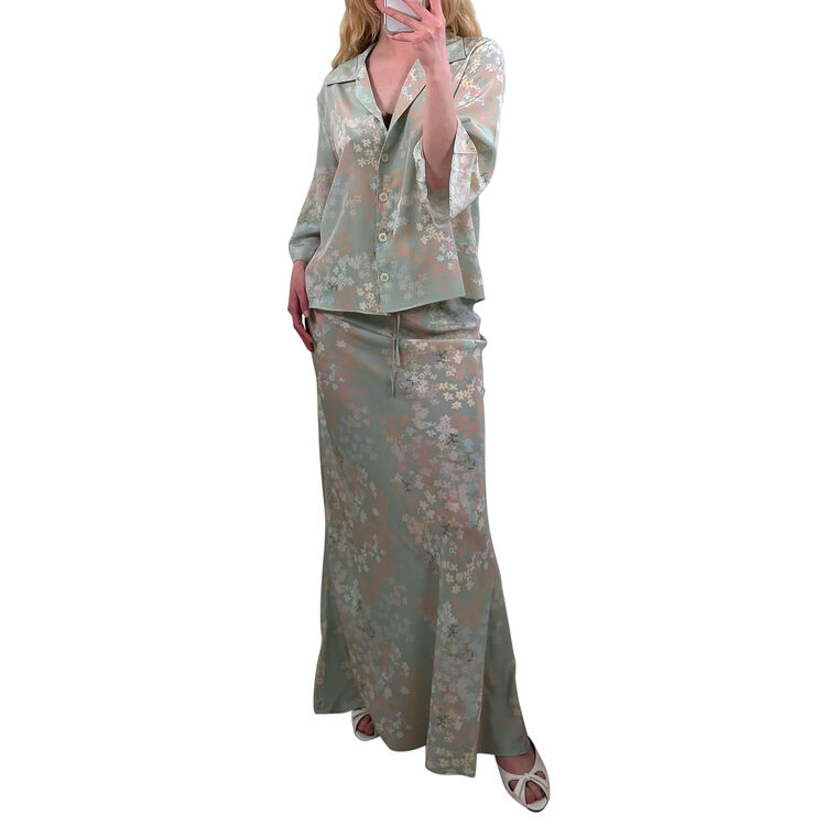 Petit Beurre 3/4 Sleeve Jasmin Print Silk Shirt image number null