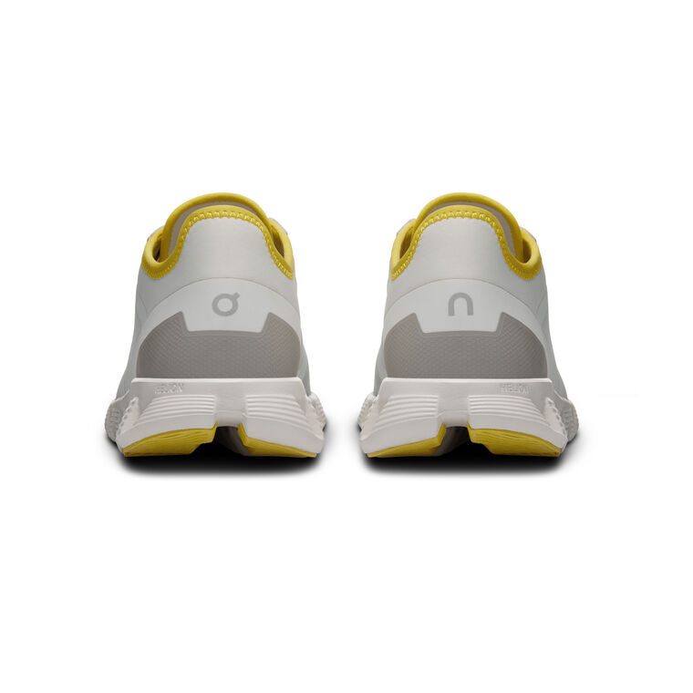 Cloud X 3 Sneaker image number null