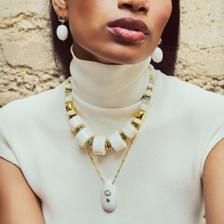 La Paz Pendant Necklace image number null