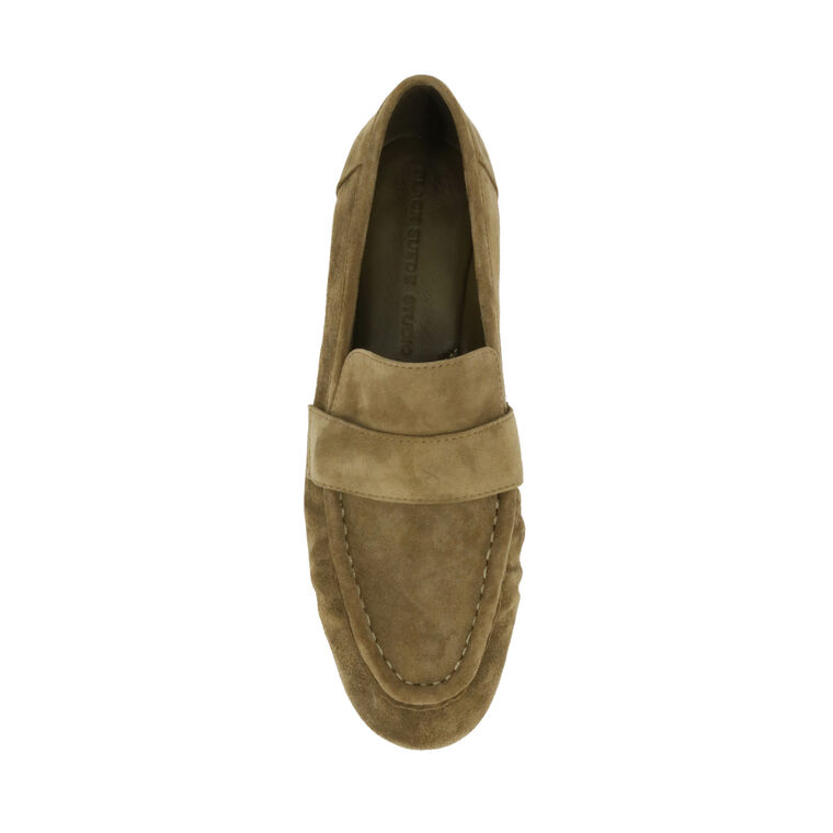 Arrow Suede Loafer image number null
