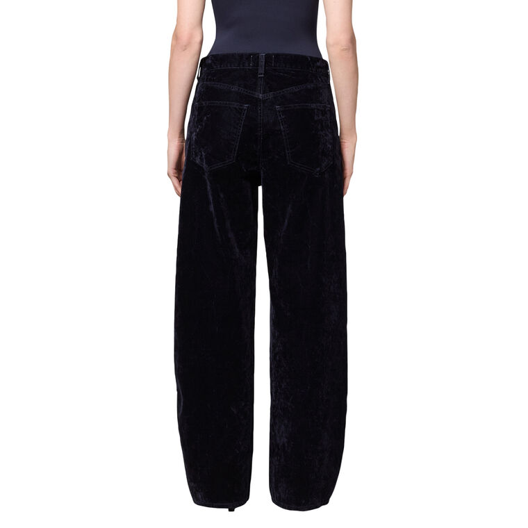 Low Curve Velvet Jean image number null